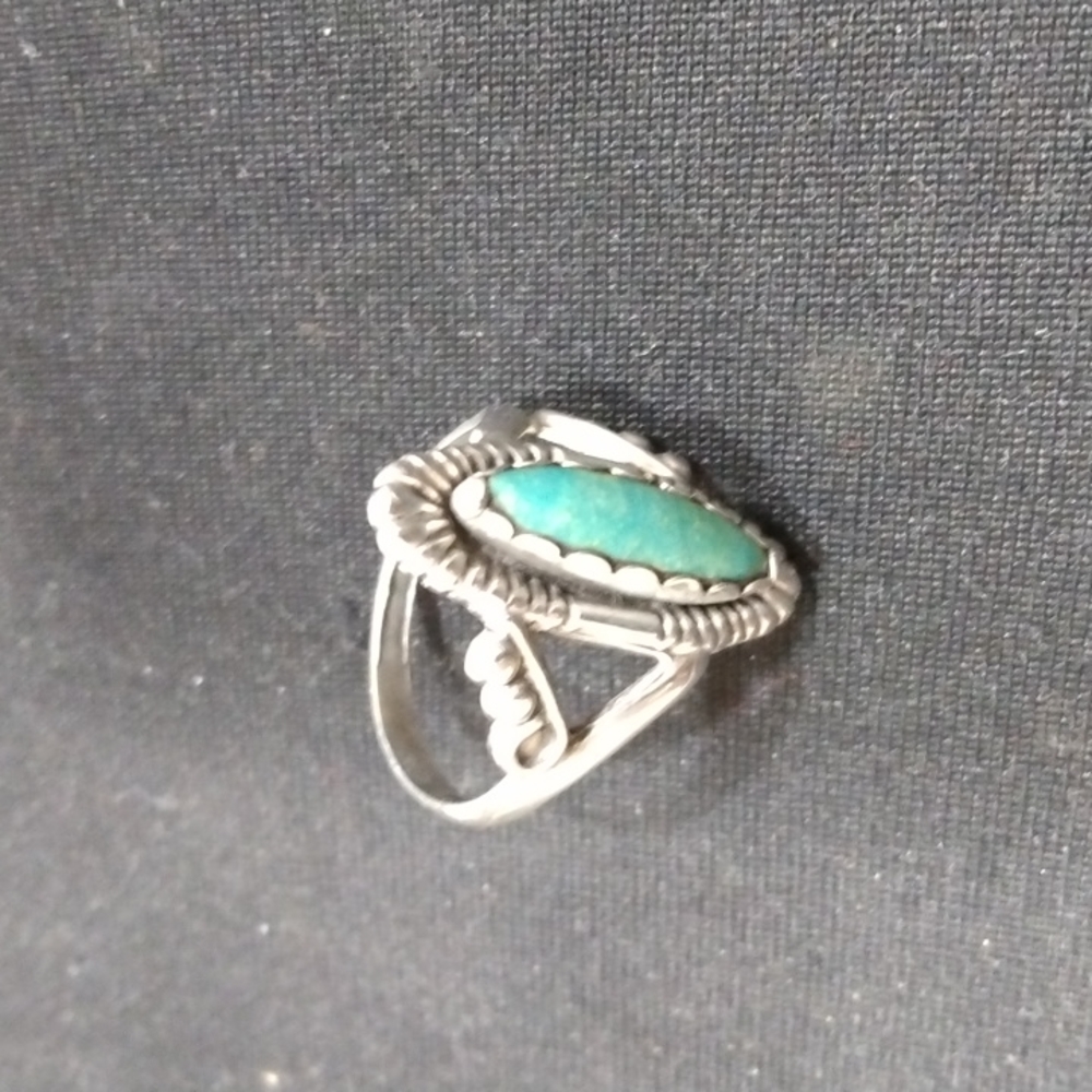 Sterling Native American Style Ring - image 4